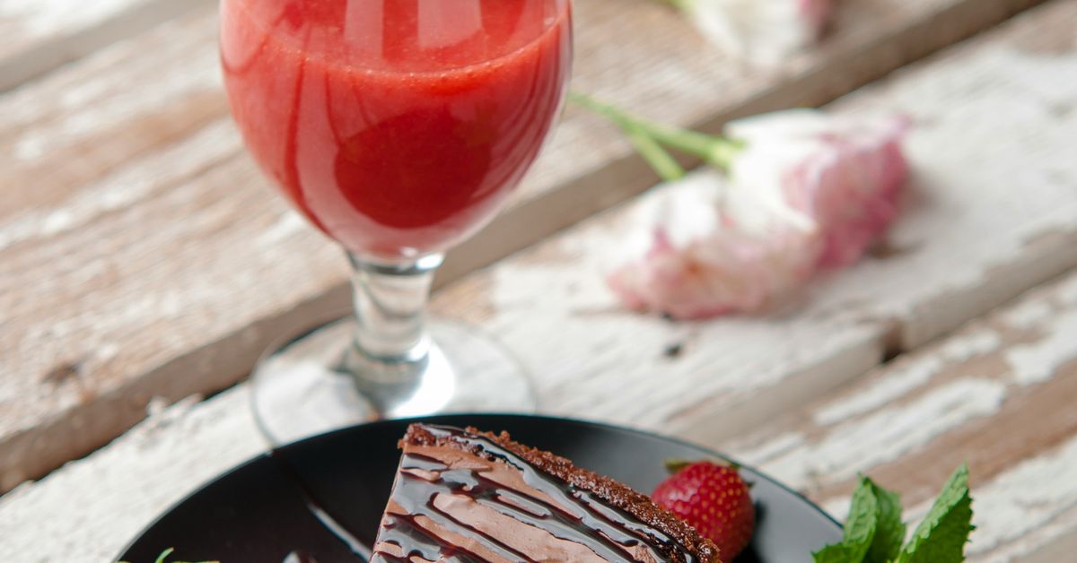 Strawberry Cake Recipes Sweet and Fruity Desserts