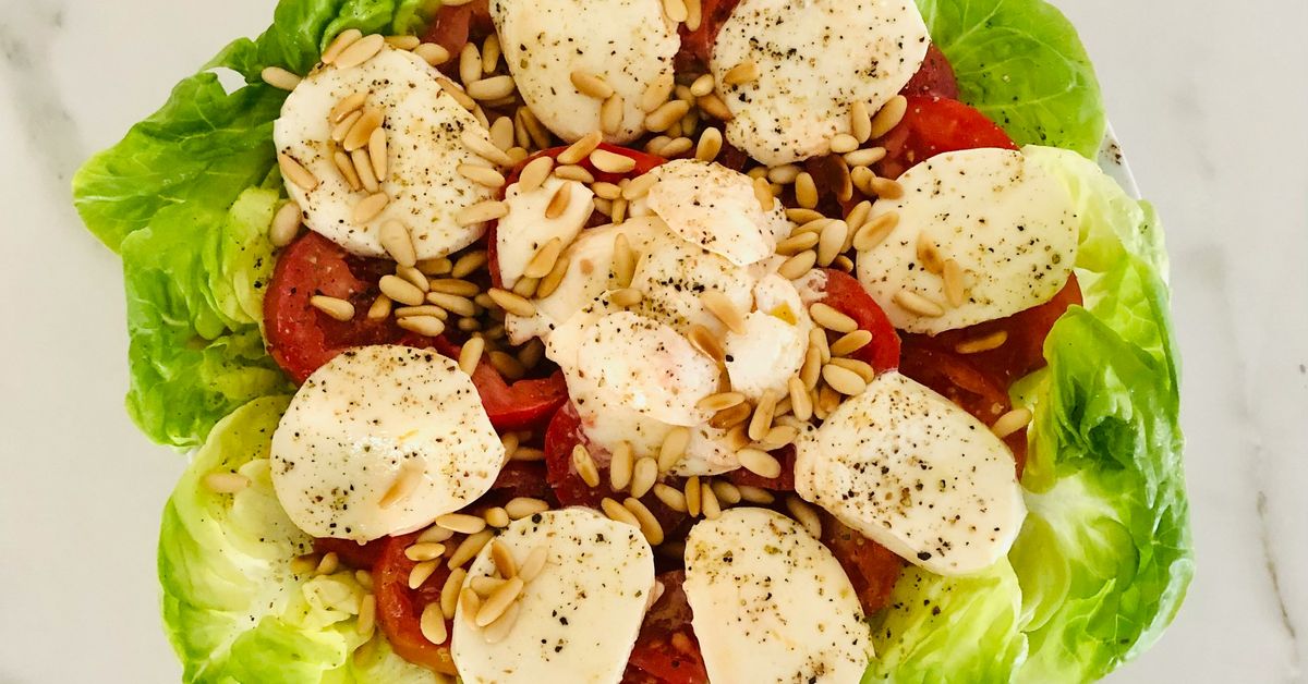 Waldorf Salad Recipes Crunchy and Sweet