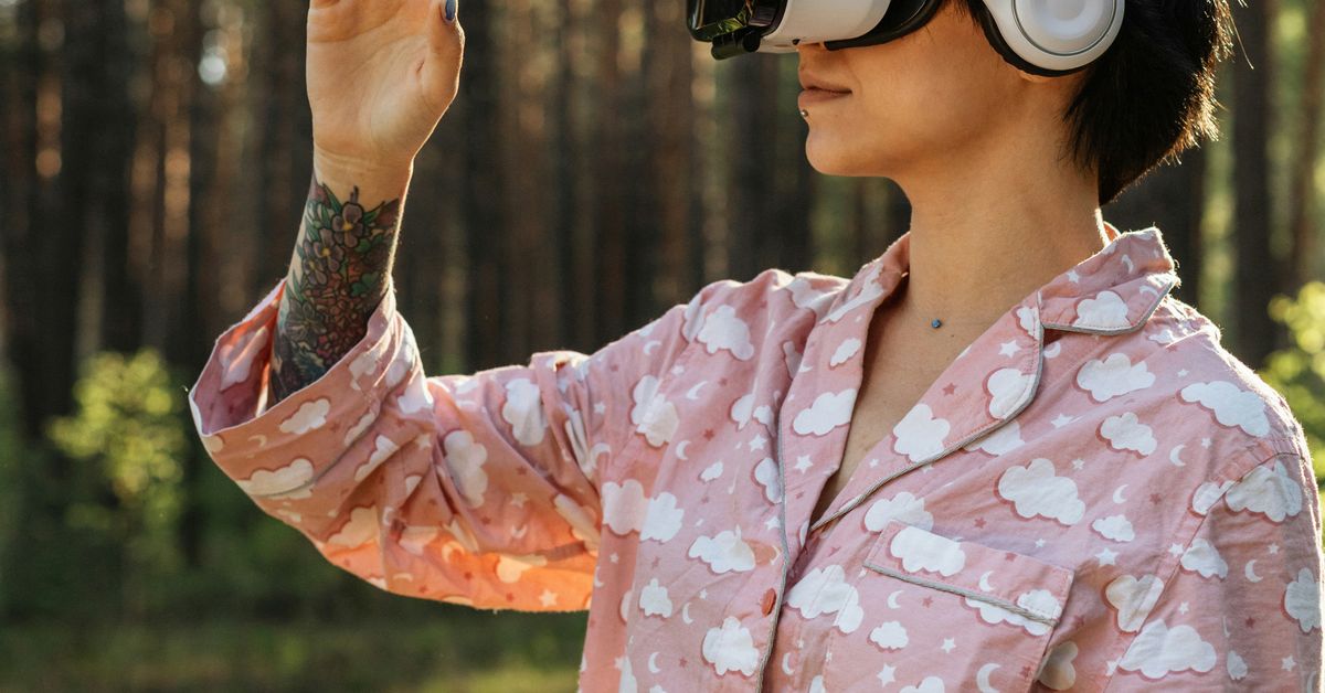 Technological Innovations Shaping the Future